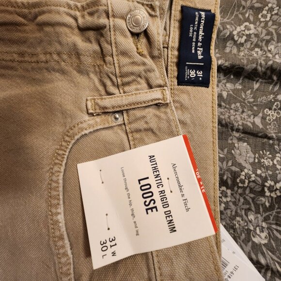 Albercrombie & fitch light brown, tan, womens jean 31W 30L LOOSE - Picture 3 of 3